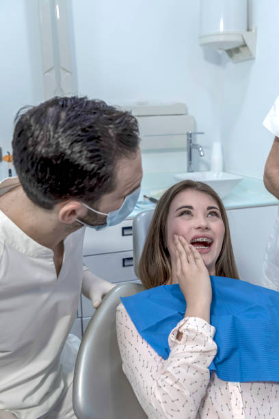 Best Emergency Denture Repair in North Bellport, NY